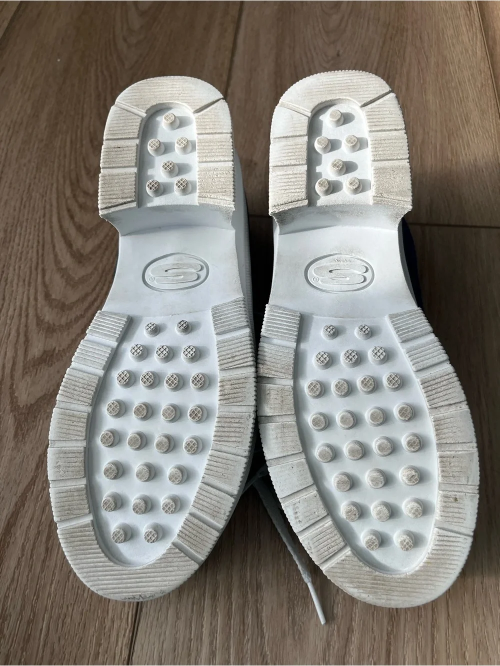 Skechers air cooled